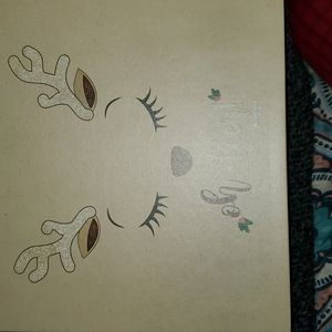 Christmas box with bracelet, hair bows, antler headband and zipper pull